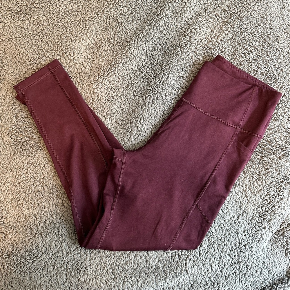 EUC! Victoria’s Secret 2-pocket leggings in dark purple, size 12